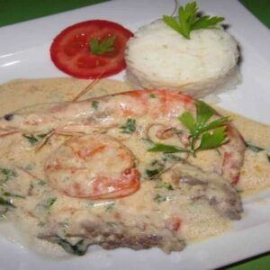 Escalopes de Vitela ao Molho de Camarão