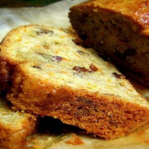 Bolo de Cenoura com Frutos Secos