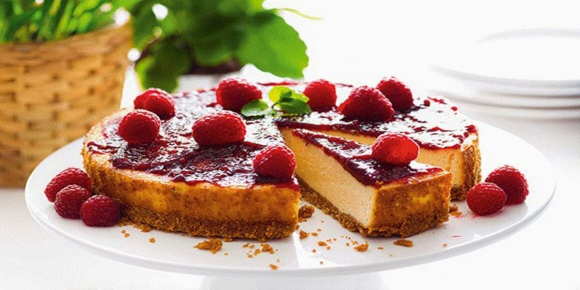 Cheesecake com Doce de Framboesa